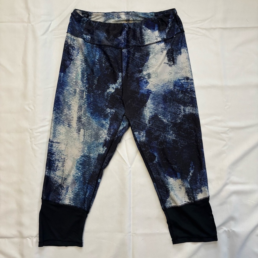 Women’s Plus Size Cropped Leggings